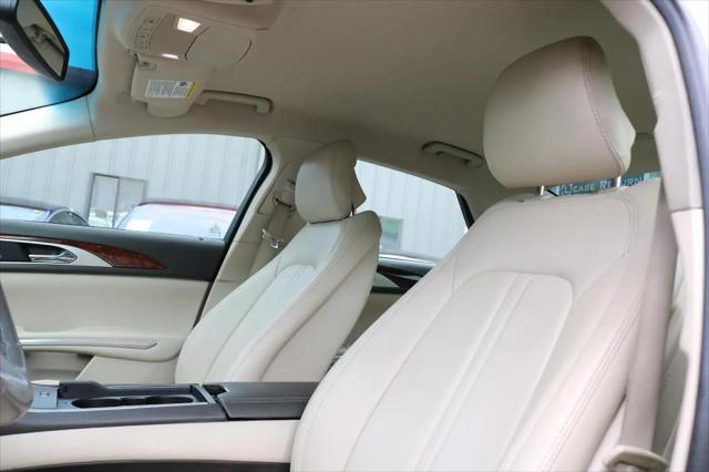 2016 Lincoln MKZ FWD