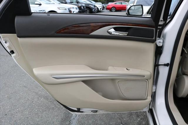 2016 Lincoln MKZ FWD