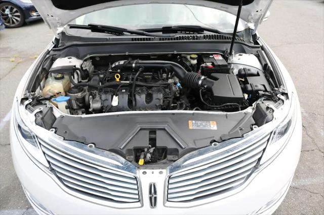 2016 Lincoln MKZ FWD