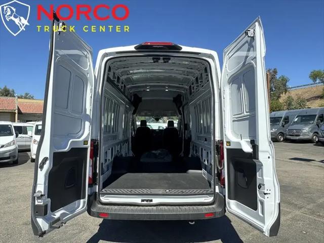 2022 Ford Transit Cargo Van T-350 HD