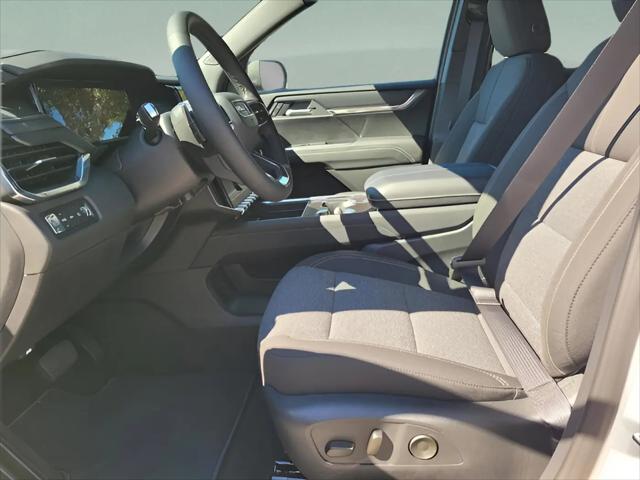 2026 GMC Acadia Elevation AWD