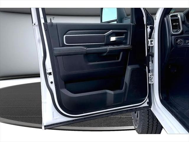 2025 Ram 2500 Big Horn Crew Cab 4x4 64 Box