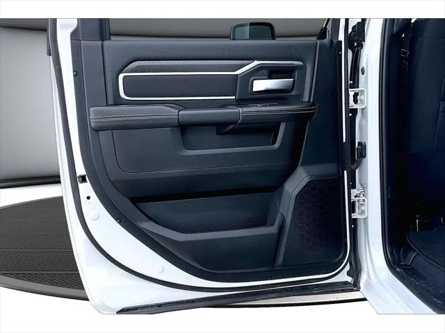 2025 Ram 2500 Big Horn Crew Cab 4x4 64 Box