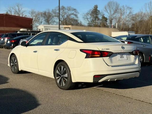 2021 Nissan Altima SV FWD