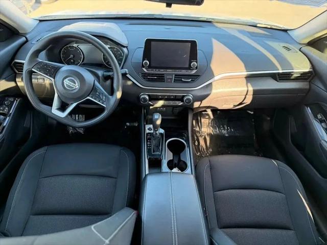 2021 Nissan Altima SV FWD