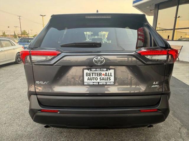 2024 Toyota RAV4 LE