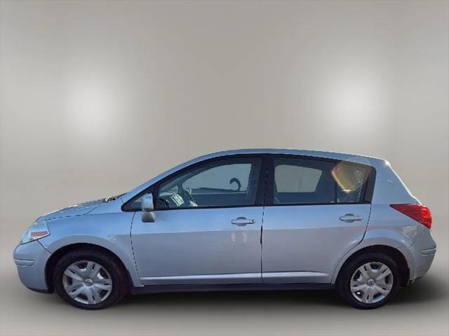 2010 Nissan Versa 1.8S