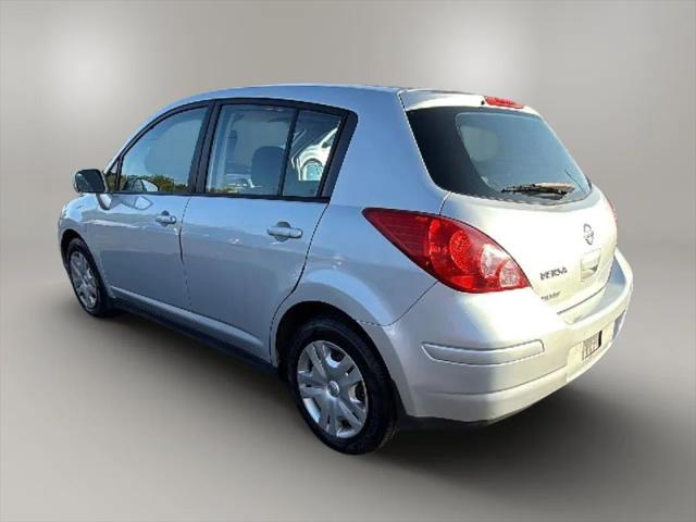 2010 Nissan Versa 1.8S