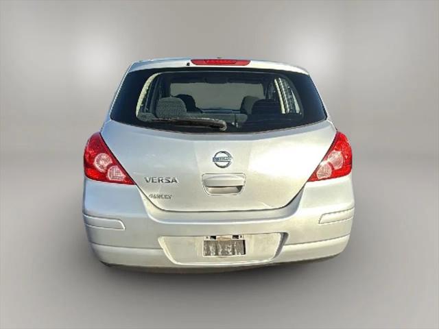 2010 Nissan Versa 1.8S