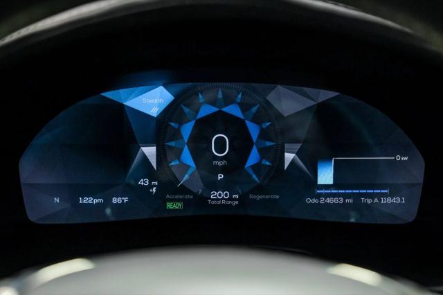 2018 Karma Revero Base