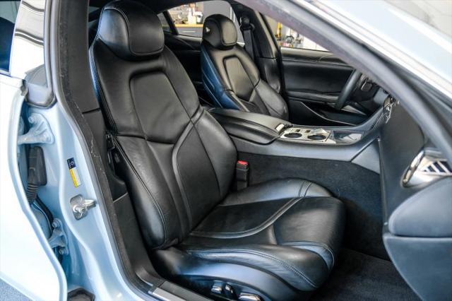2018 Karma Revero Base