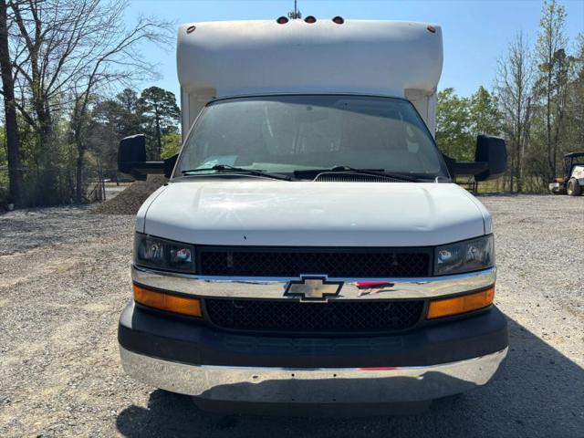 2016 Chevrolet Express Cutaway 3500