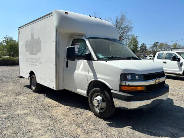 2016 Chevrolet Express Cutaway 3500