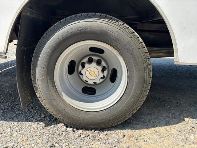 2016 Chevrolet Express Cutaway 3500
