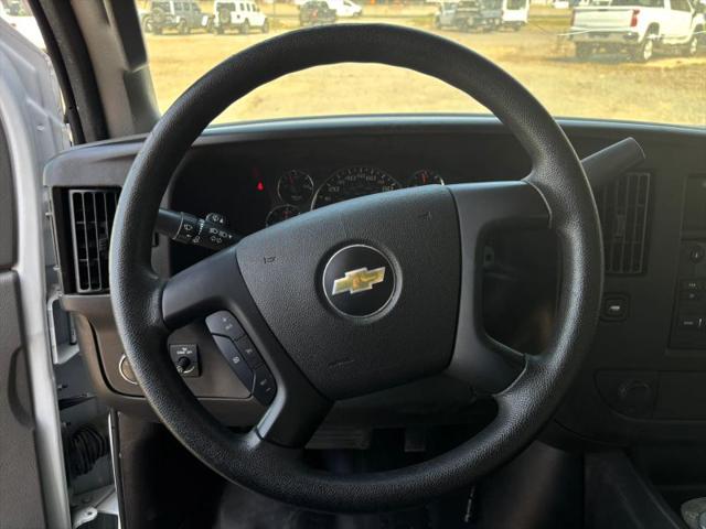 2016 Chevrolet Express Cutaway 3500
