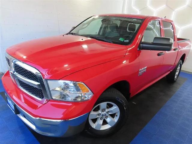 2023 Ram 1500 Classic SLT Crew Cab 4x4 5'7" Box