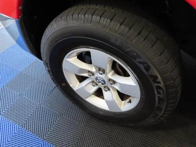 2023 Ram 1500 Classic SLT Crew Cab 4x4 5'7" Box