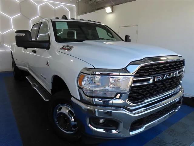 2024 Ram 3500 Big Horn Crew Cab 4x4 8' Box