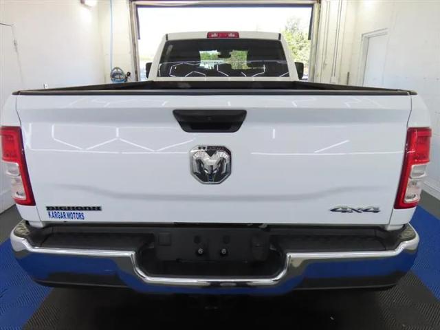 2024 Ram 3500 Big Horn Crew Cab 4x4 8' Box