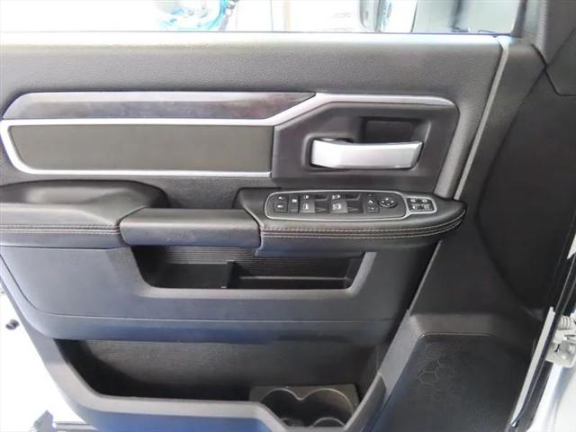2024 Ram 3500 Big Horn Crew Cab 4x4 8' Box