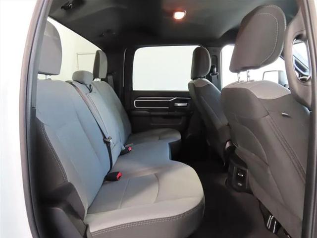 2024 Ram 3500 Big Horn Crew Cab 4x4 8' Box