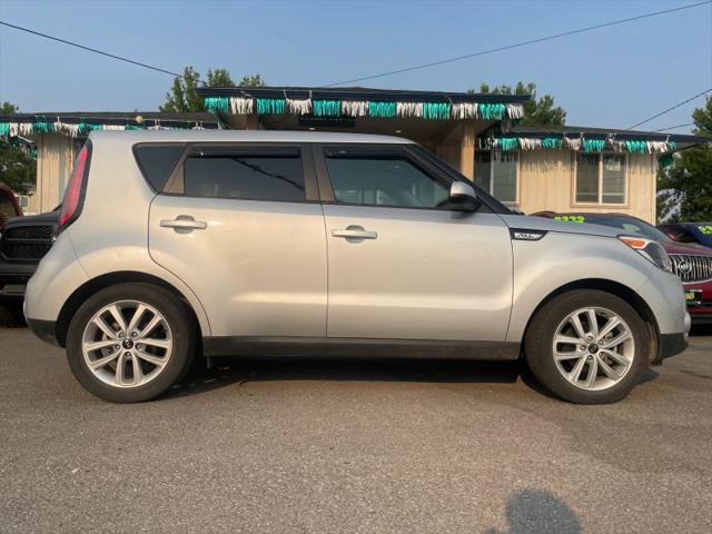 2017 Kia Soul +