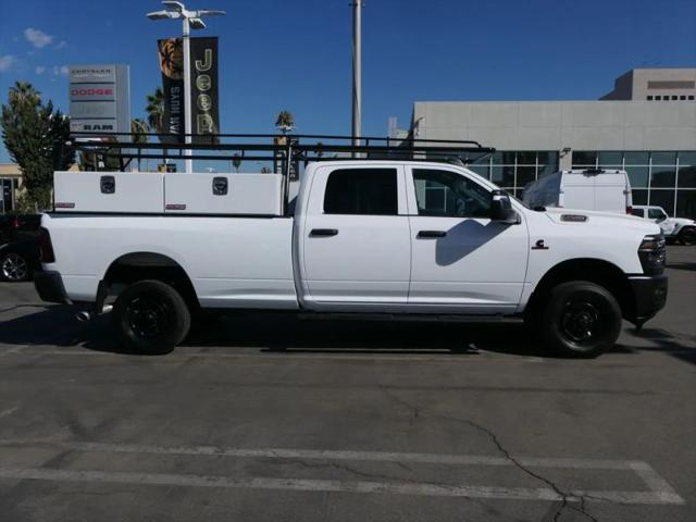 2025 Ram 2500 Tradesman Crew Cab 4x4 8 Box