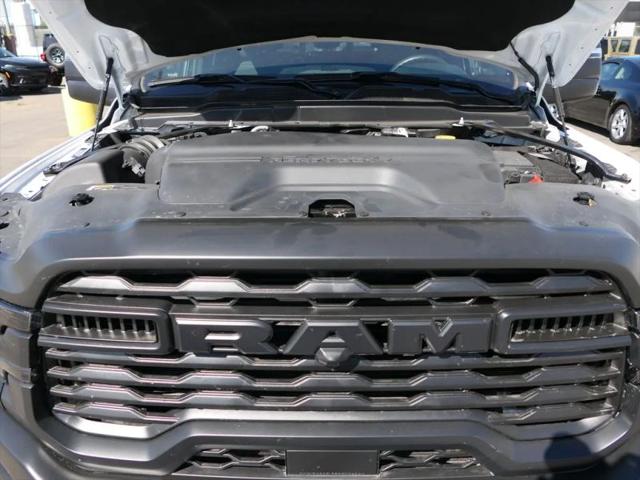 2025 Ram 2500 Tradesman Crew Cab 4x4 8 Box