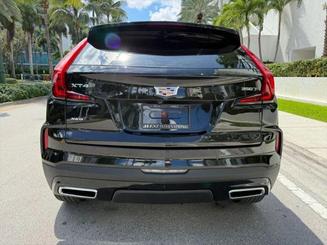 2024 Cadillac XT4 AWD Premium Luxury