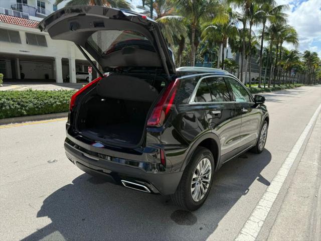 2024 Cadillac XT4 AWD Premium Luxury