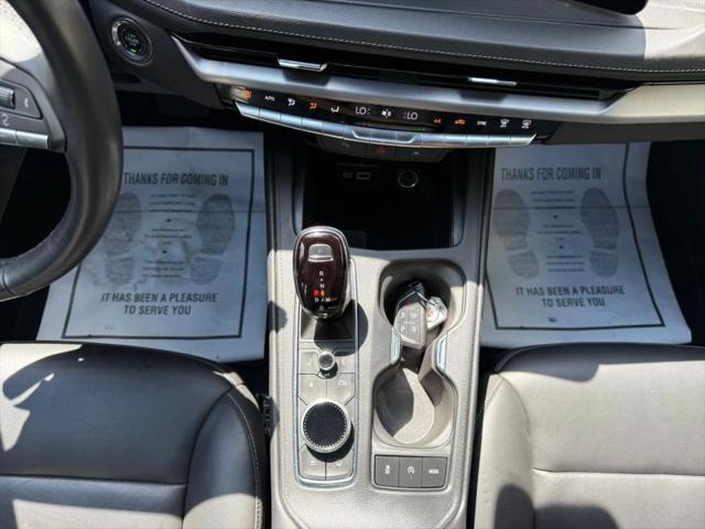 2024 Cadillac XT4 AWD Premium Luxury