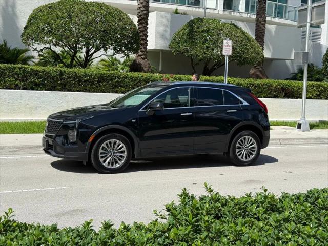 2024 Cadillac XT4 AWD Premium Luxury