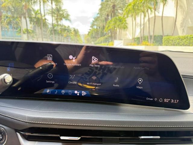 2024 Cadillac XT4 AWD Premium Luxury