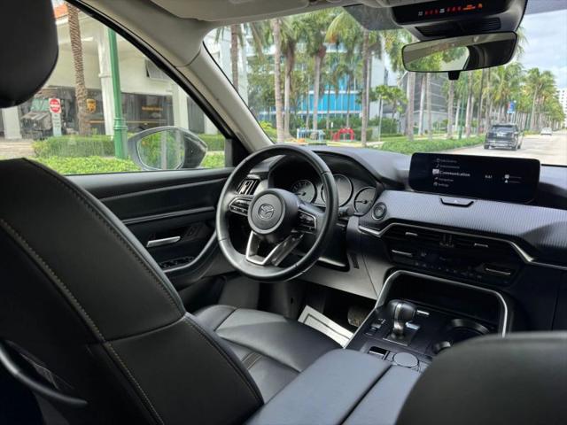 2024 Mazda X-90 3.3 Turbo Select