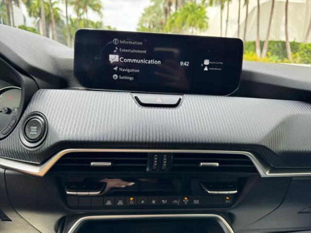 2024 Mazda X-90 3.3 Turbo Select