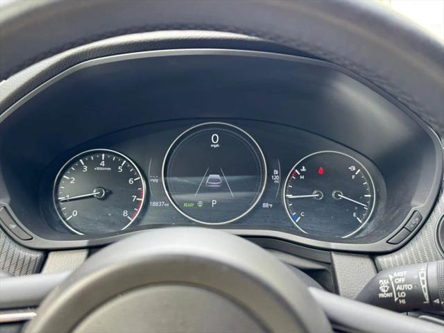 2024 Mazda X-90 3.3 Turbo Select
