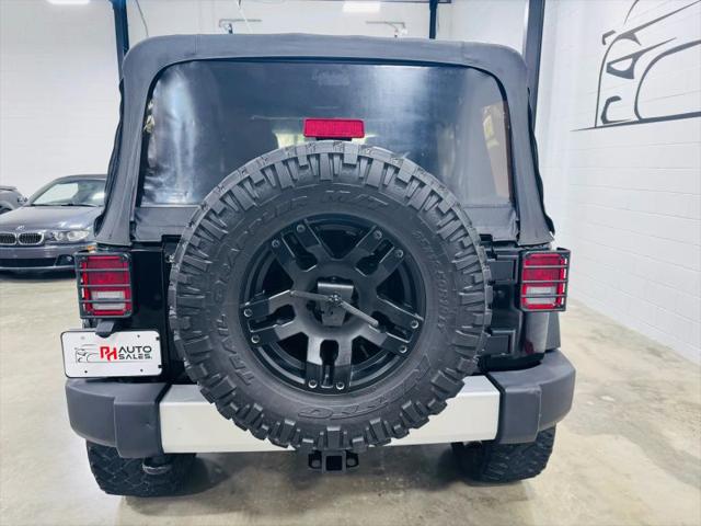 2012 Jeep Wrangler Unlimited Sahara
