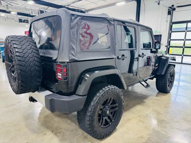 2012 Jeep Wrangler Unlimited Sahara