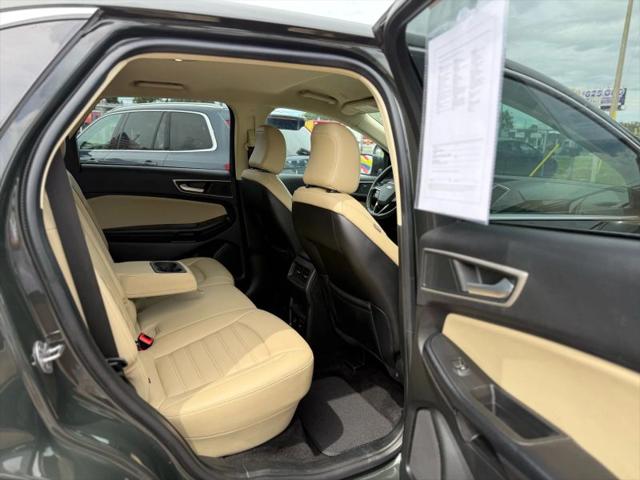 2022 Ford Edge SEL