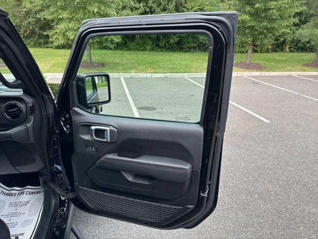 2021 Jeep Gladiator Sport