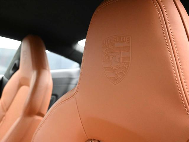 2024 Porsche 911 S/T