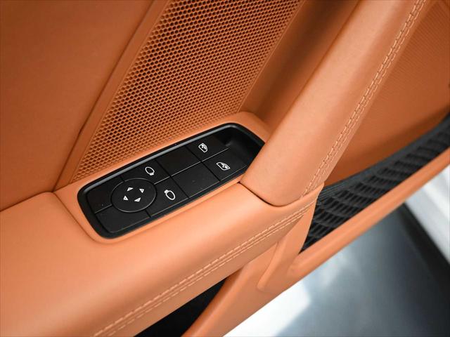 2024 Porsche 911 S/T