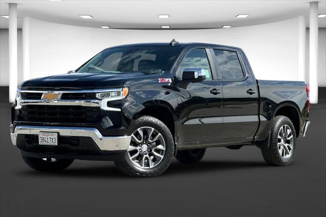 2024 Chevrolet Silverado 1500 4WD Crew Cab Short Bed LT