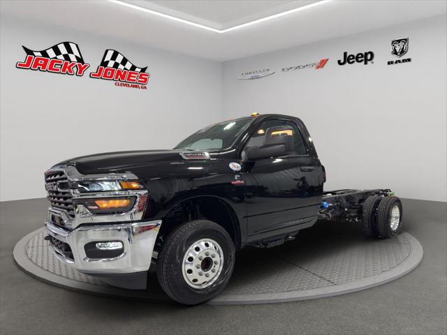 2025 RAM 3500 Chassis Tradesman