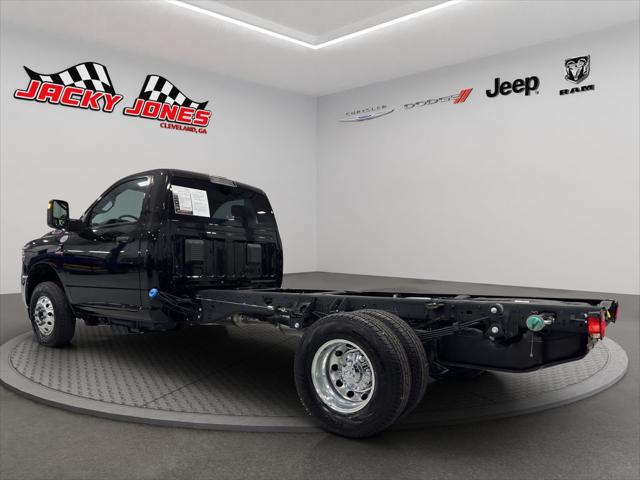 2025 RAM 3500 Chassis Tradesman