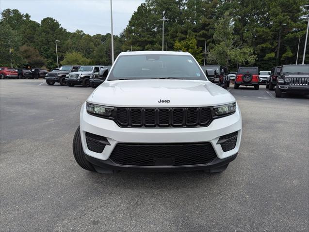2025 Jeep Grand Cherokee Altitude X 4x4
