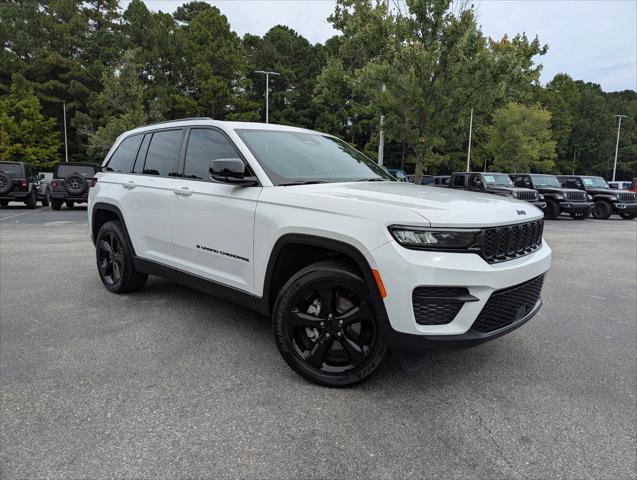 2025 Jeep Grand Cherokee Altitude X 4x4