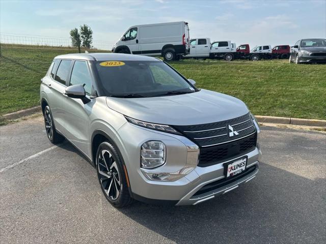 2023 Mitsubishi Outlander SE Special Edition 2WD 2023 Mitsubishi Outlander SE Special Edition 2WD