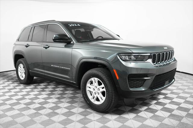 2024 Jeep Grand Cherokee Laredo 4x4