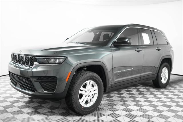 2024 Jeep Grand Cherokee Laredo 4x4